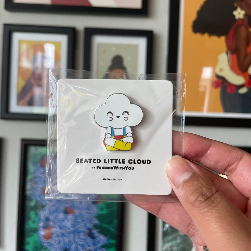 Seated Little Cloud Friends with You Pin